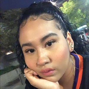 Meet your Posher, Fernanda